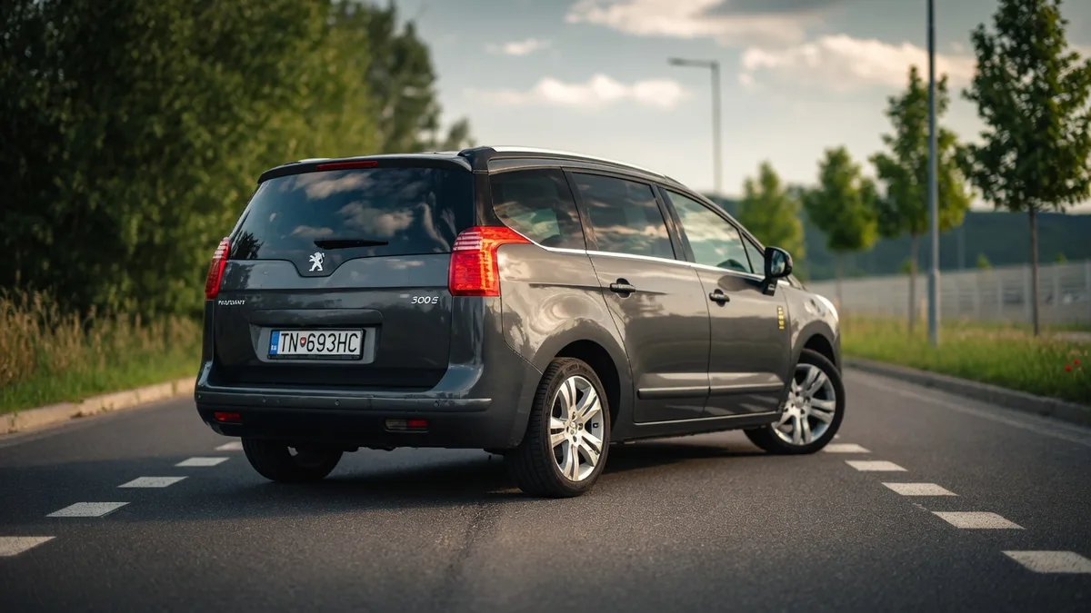 Peugeot 5008
